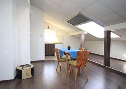 Studio AS-8255-a
