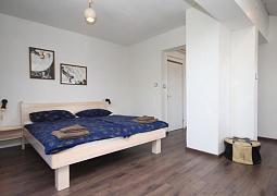 Studio AS-8255-a