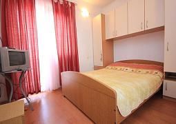 Studio AS-8121-b