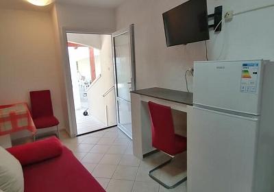 Studio AS-5024-a