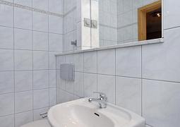 Studio AS-5973-d