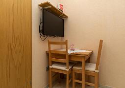 Studio AS-5973-d