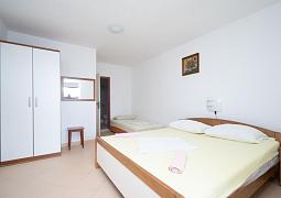 Studio AS-6519-a