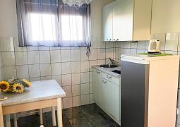 Studio AS-5555-a
