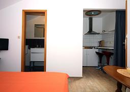 Studio AS-5106-a