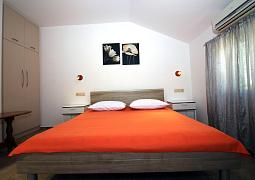Studio AS-5106-a