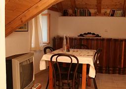 Studio AS-4601-a