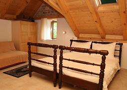 Studio AS-4601-a