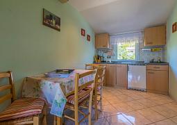 Studio AS-4802-a